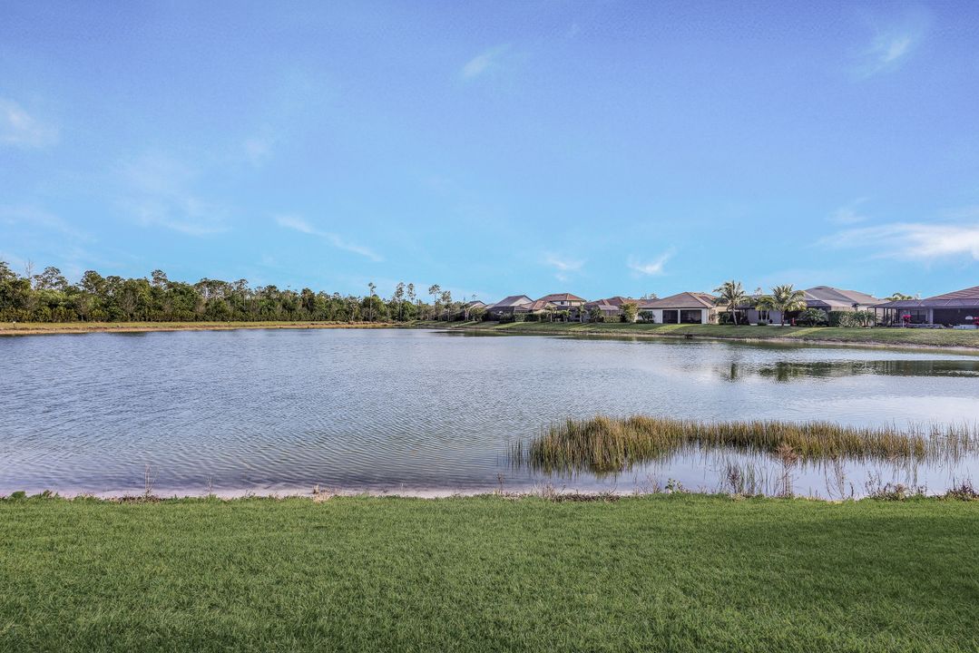 7790 Jacaranda Ln, Naples, FL 34114