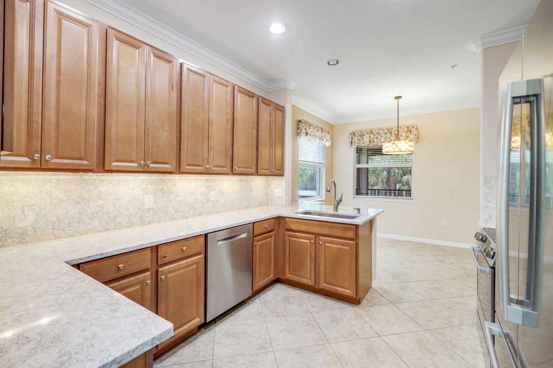 10240 Cobble Notch Loop #201, Bonita Springs, FL 34135