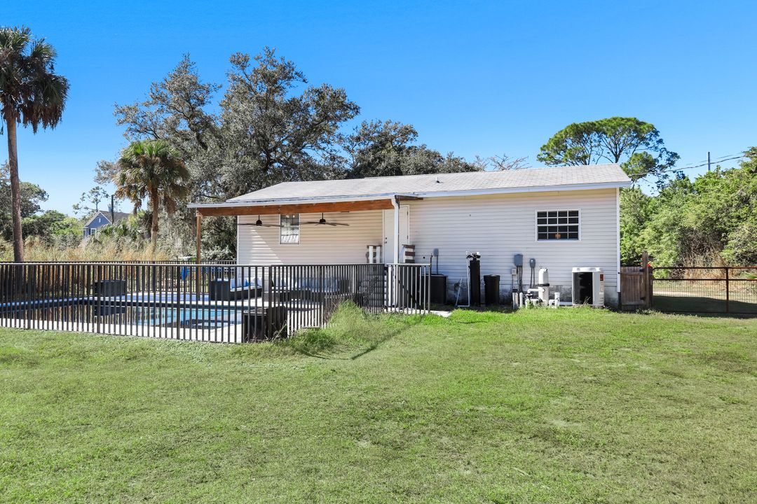 1720 Greenwood Ave, Lehigh Acres, FL 33972