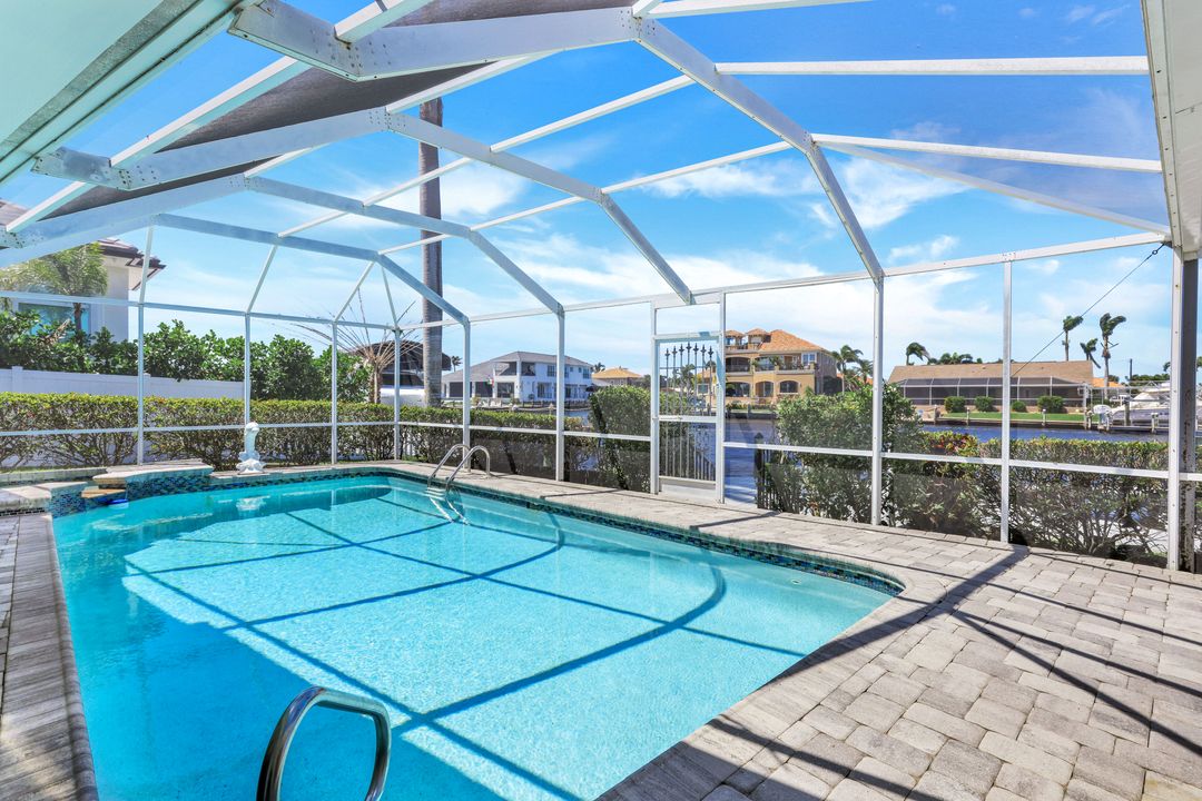 5205 Savoy Ct, Cape Coral, FL 33904