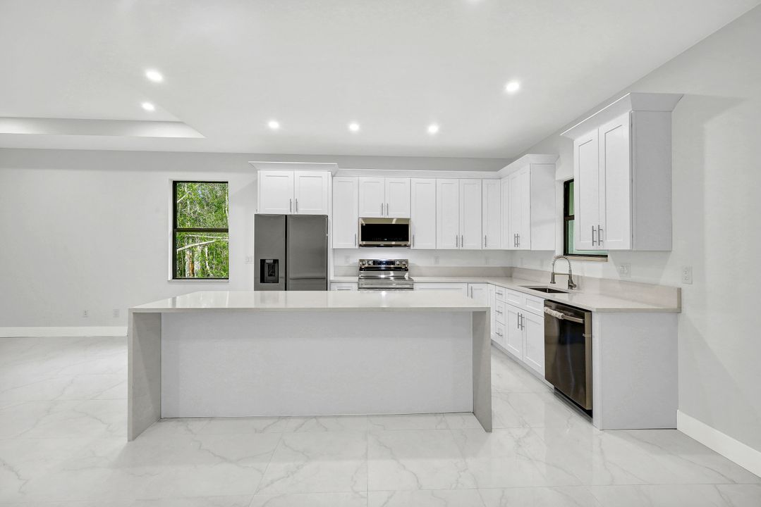 12355 Estrella Blvd, Punta Gorda, FL 33955