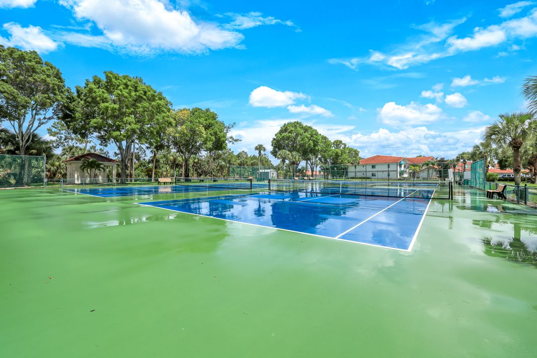 249 Gabriel Cir #2, Naples, FL 34104