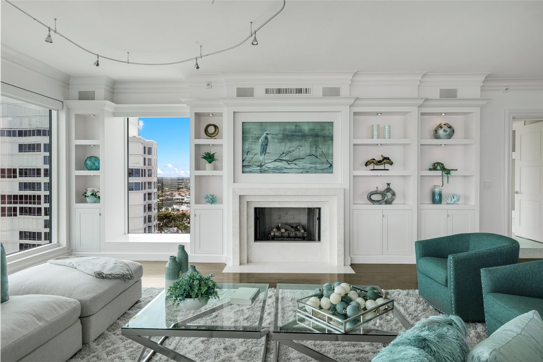 4101 Gulf Shore Blvd N #17N, Naples, FL 34103