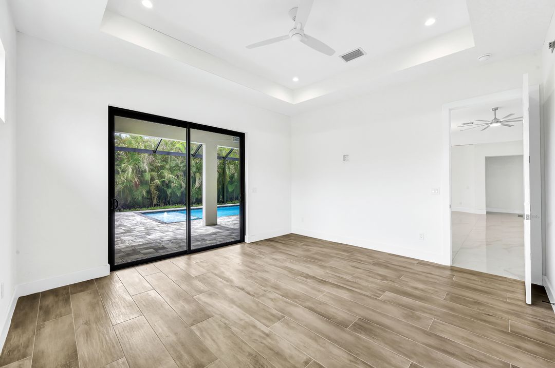 4930 Agualinda Blvd, Cape Coral, FL 33914