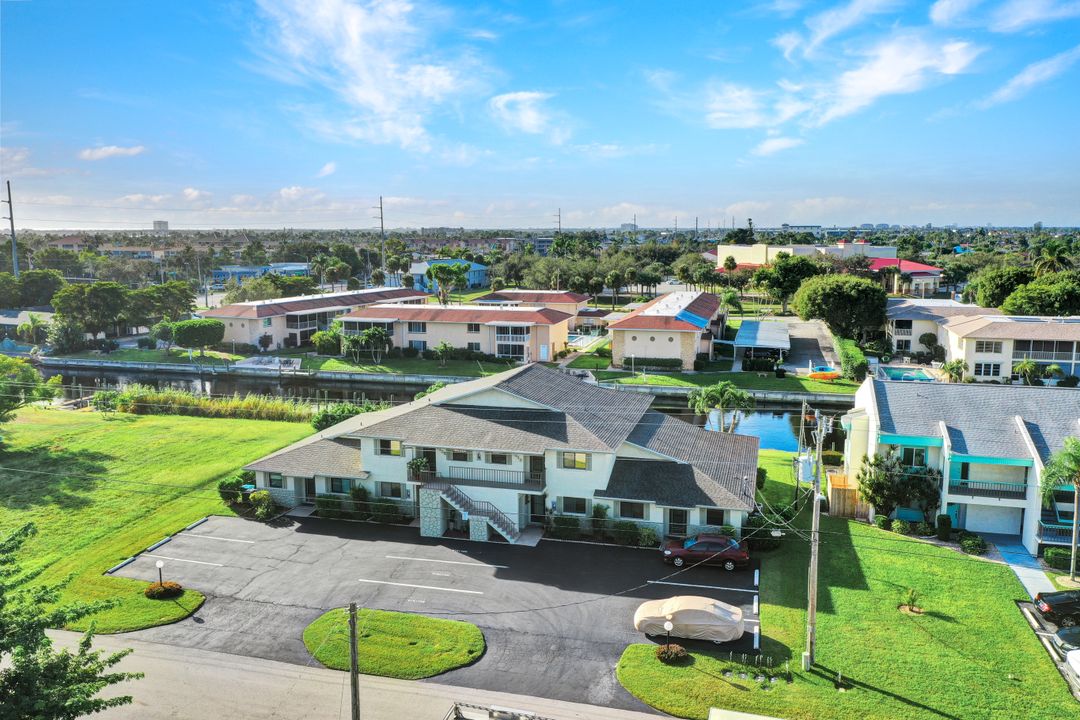 1412 SE 40th St  #3, Cape Coral, FL 33904
