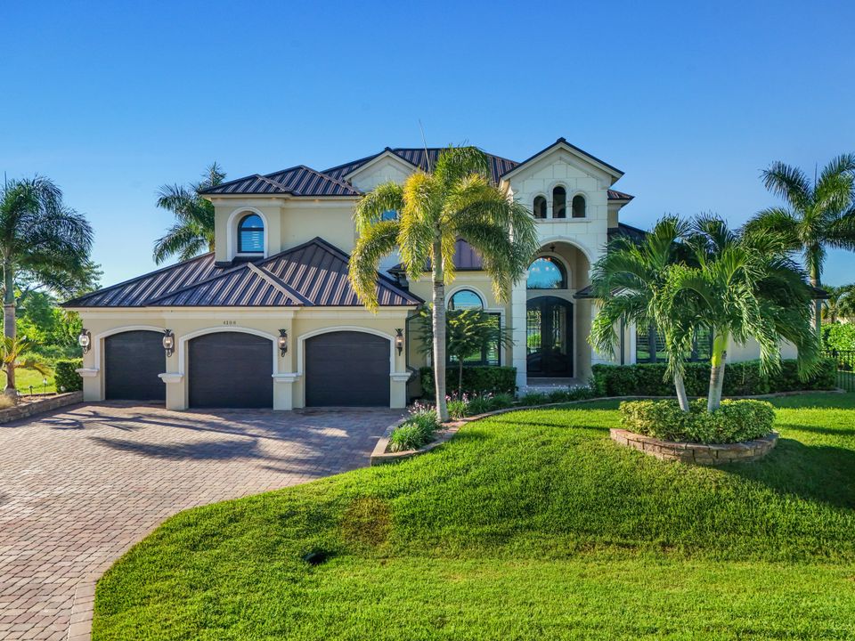 4108 NW 11th St, Cape Coral, FL 33993