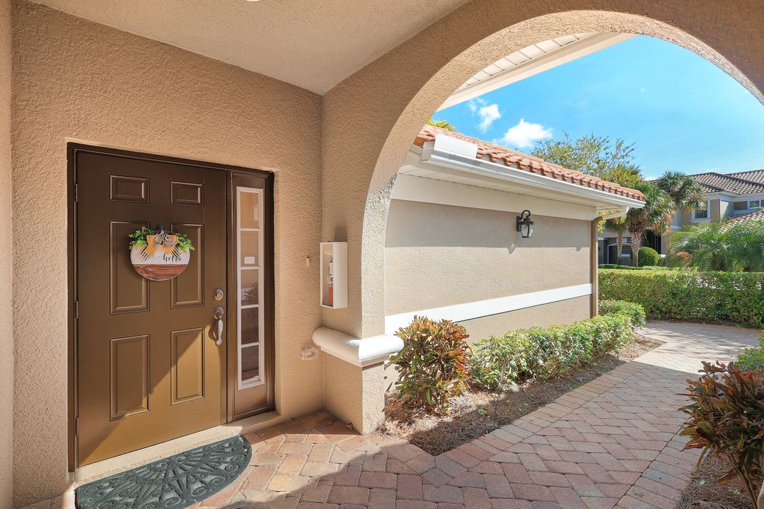 13034 Pennington Pl #202, Fort Myers, FL 33913