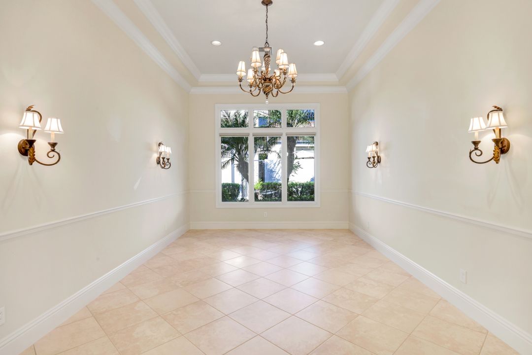 16834 Cabreo Dr, Naples, FL 34110