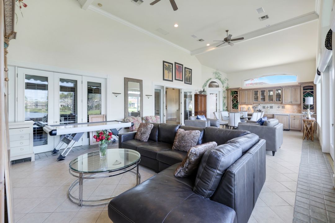 14581 Headwater Bay Ln, Fort Myers, FL 33908