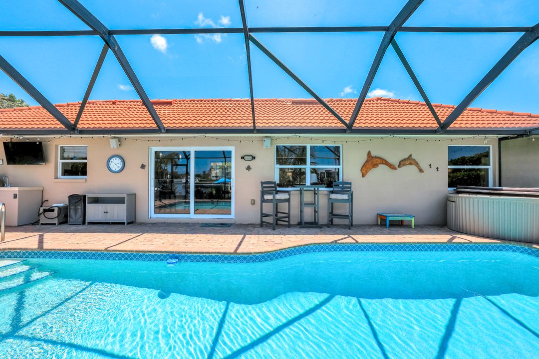 815 Rose Ct, Marco Island, FL 34145