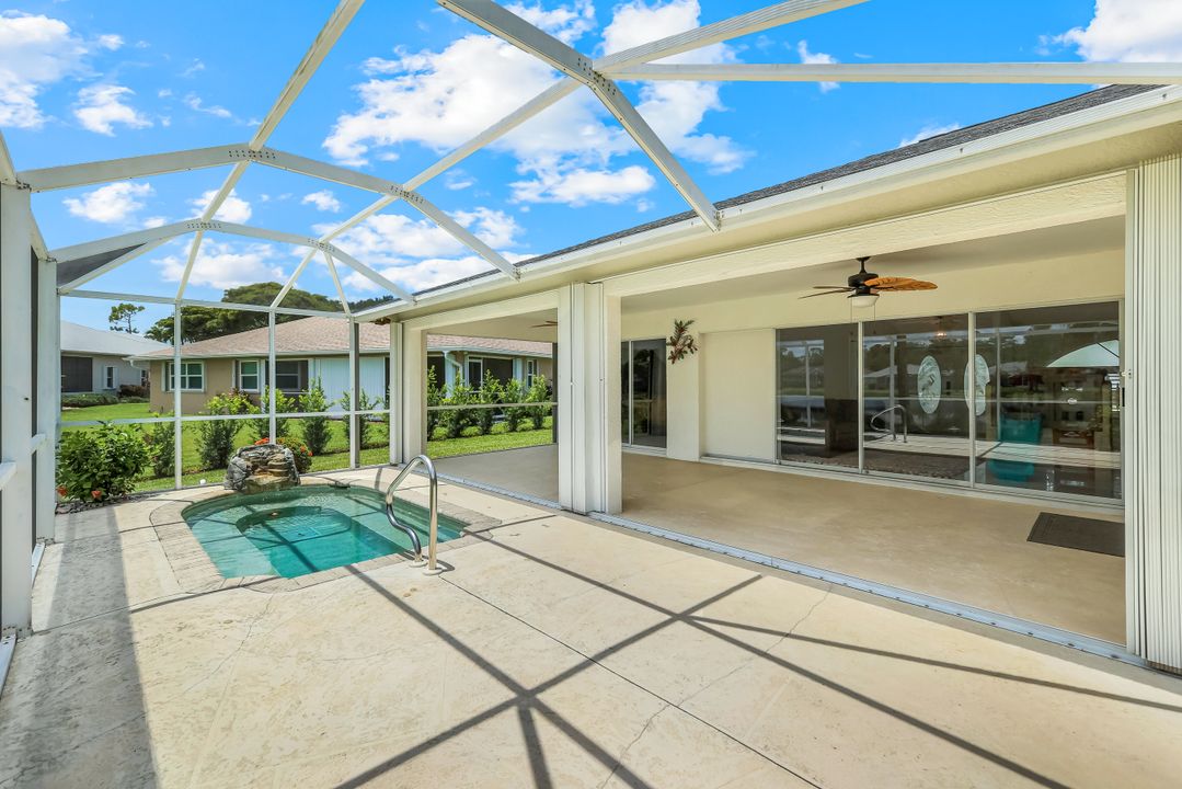 7563 Woodland Bend Cir, Fort Myers, FL 33912
