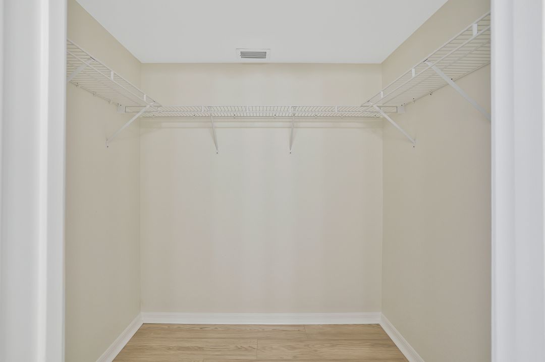 292 Belina Dr #1, Naples, FL 34104