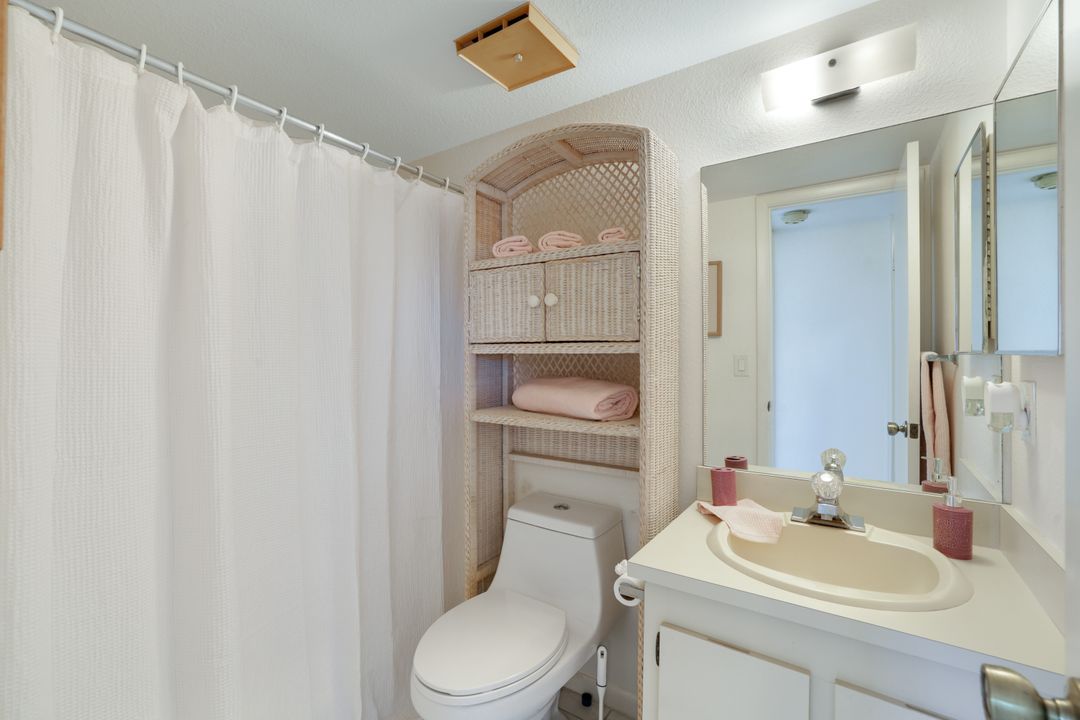 4358 27th Ct SW #205, Naples, FL 34116