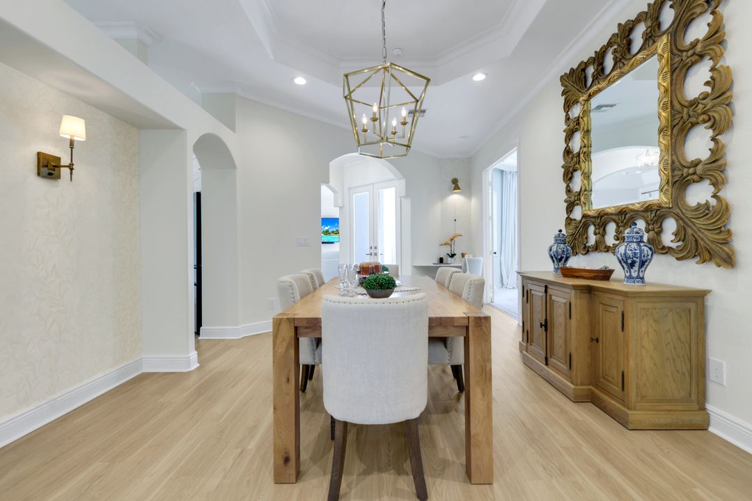 1123 Augusta Falls Way, Naples, FL 34119