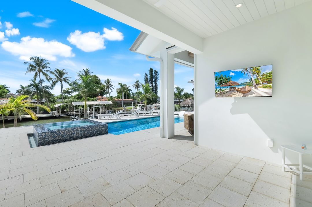 1085 Caxambas Dr, Marco Island, FL 34145