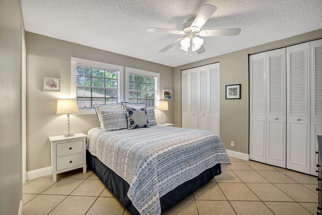 2840 14th St N, Naples, FL 34103