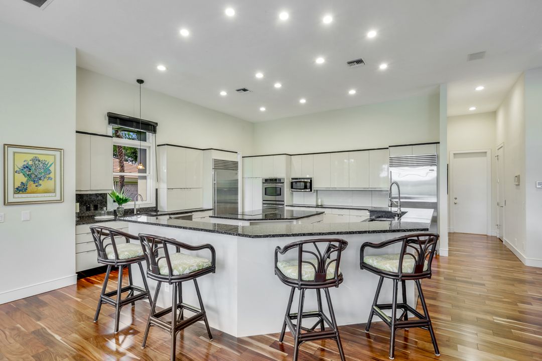 3451 Creekview Dr, Bonita Springs, FL 34134