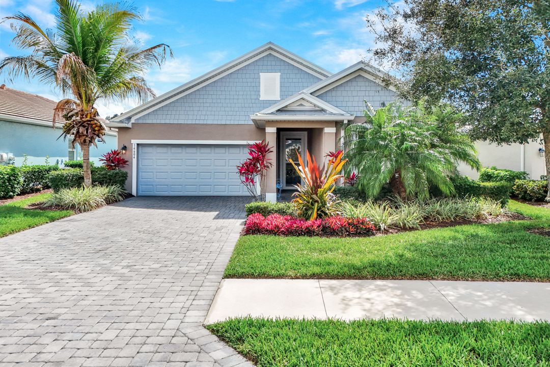 14604 Catamaran Pl, Naples, FL 34114