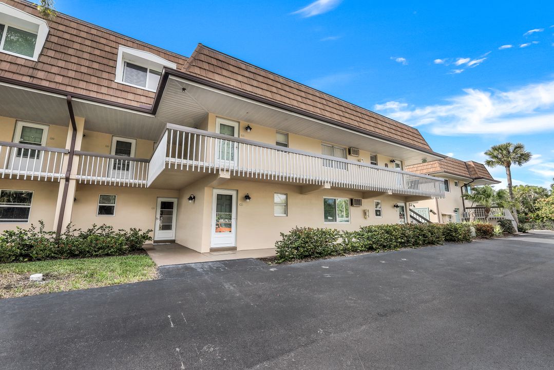 87 N Collier Blvd #J-23, Marco Island, FL 34145