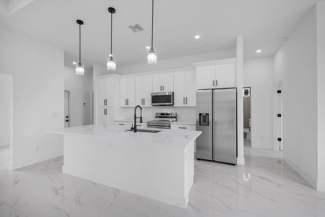 3005 Ida Ave S, Lehigh Acres, FL 33976
