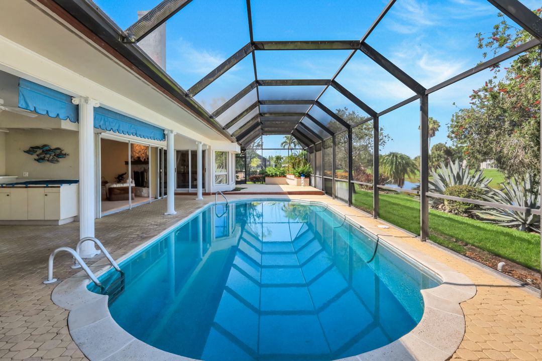 2227 Regal Way, Naples, FL 34110