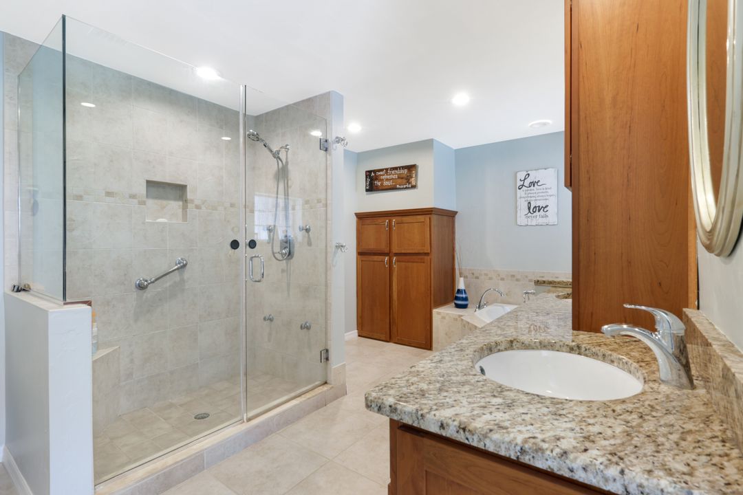 5237 Del Prado Blvd S, Cape Coral, FL 33904