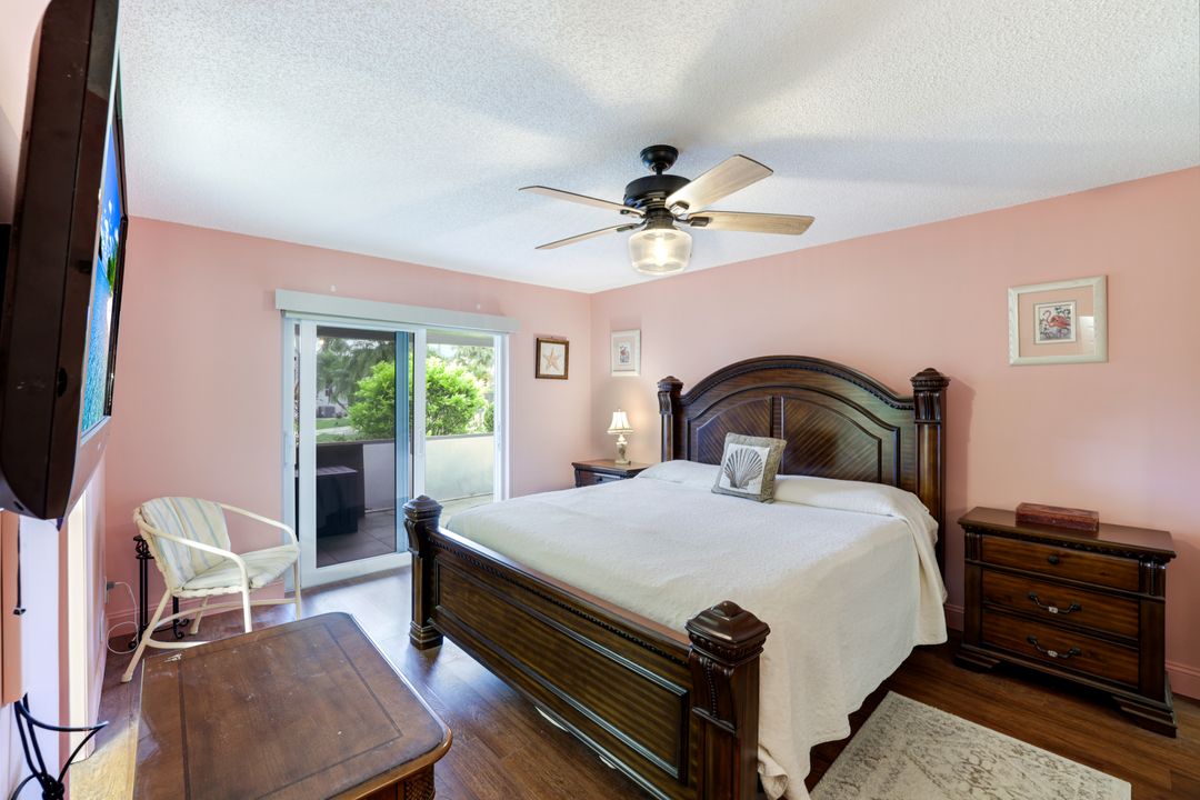 91 Glades Blvd #1, Naples, FL 34112