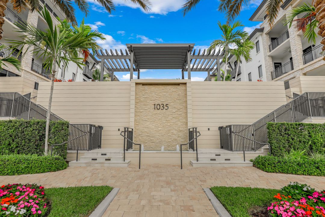 1035 3rd Ave S #508, Naples, FL 34102