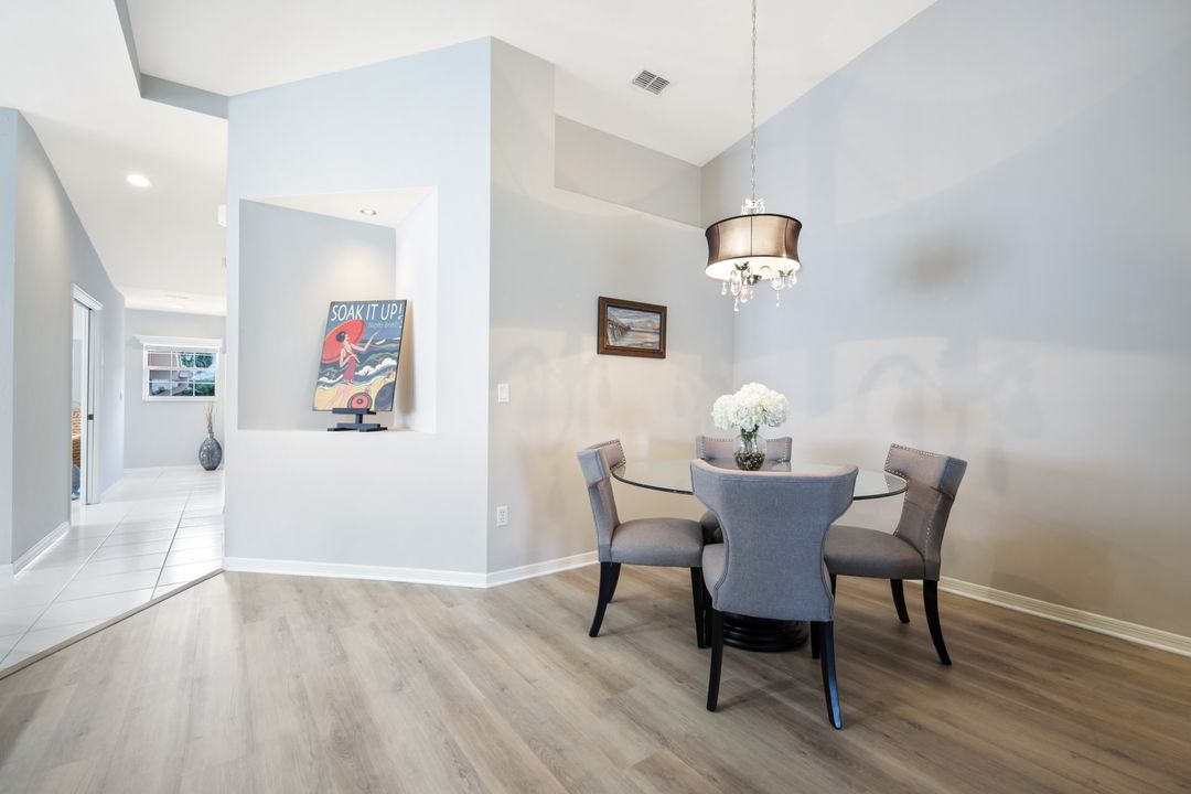 2486 Orchid Bay Dr #204, Naples, FL 34109