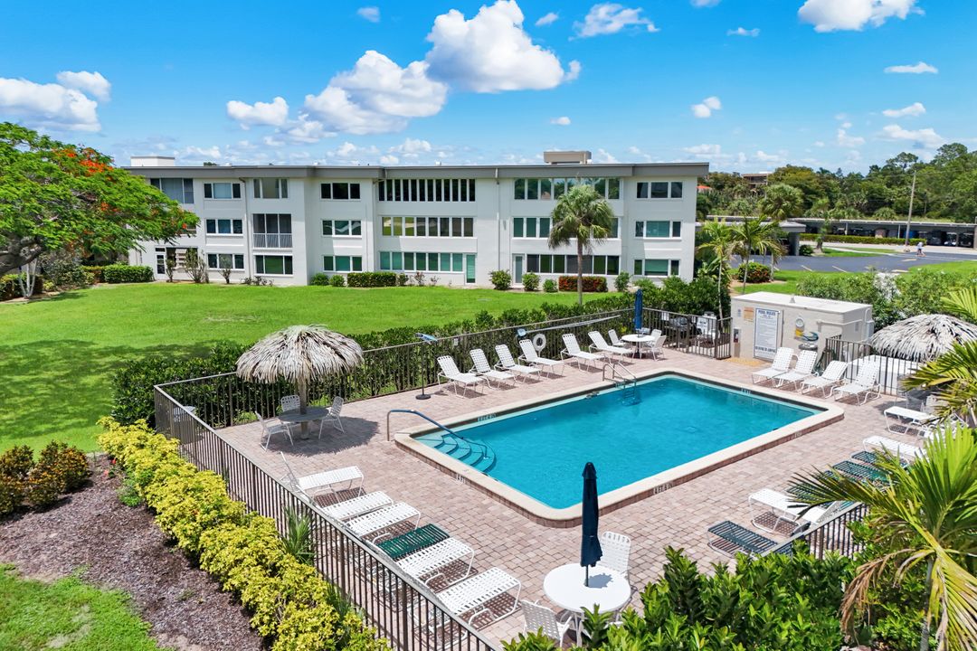 6102 Augusta Dr #307, Fort Myers, FL 33907
