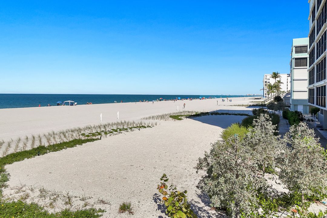 26140 Hickory Blvd #103, Bonita Springs, FL 34134