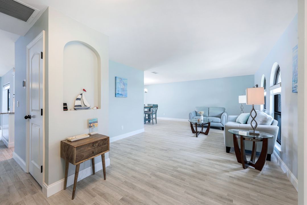 5309 SW 11th Pl, Cape Coral, FL 33914