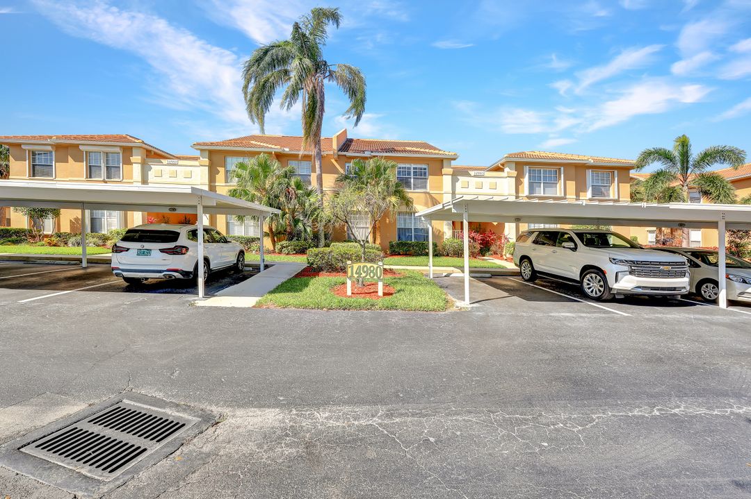 14980 Vista View Way #207, Fort Myers, FL 33919