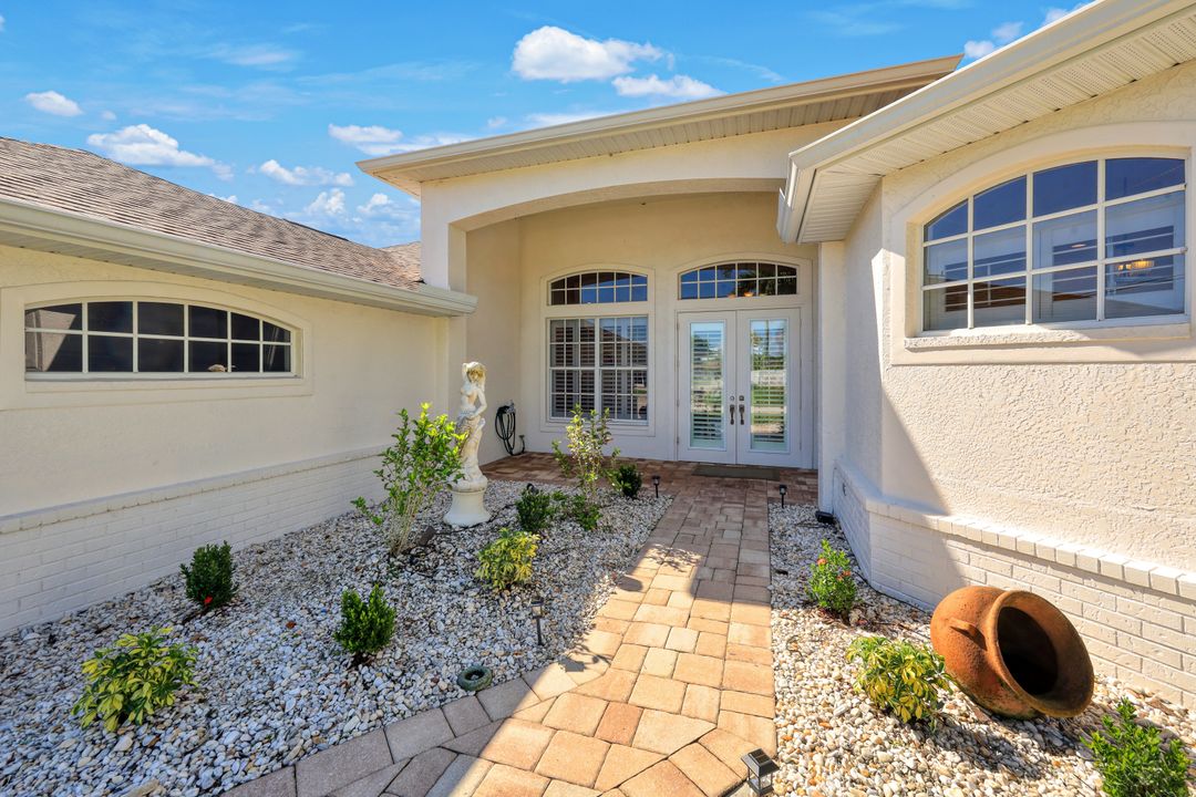 1426 SE 32nd St, Cape Coral, FL 33904