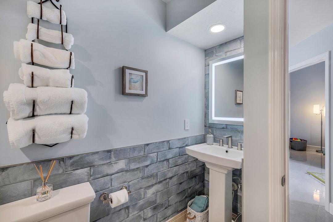 27171 Enclave Dr, Bonita Springs, FL 34134