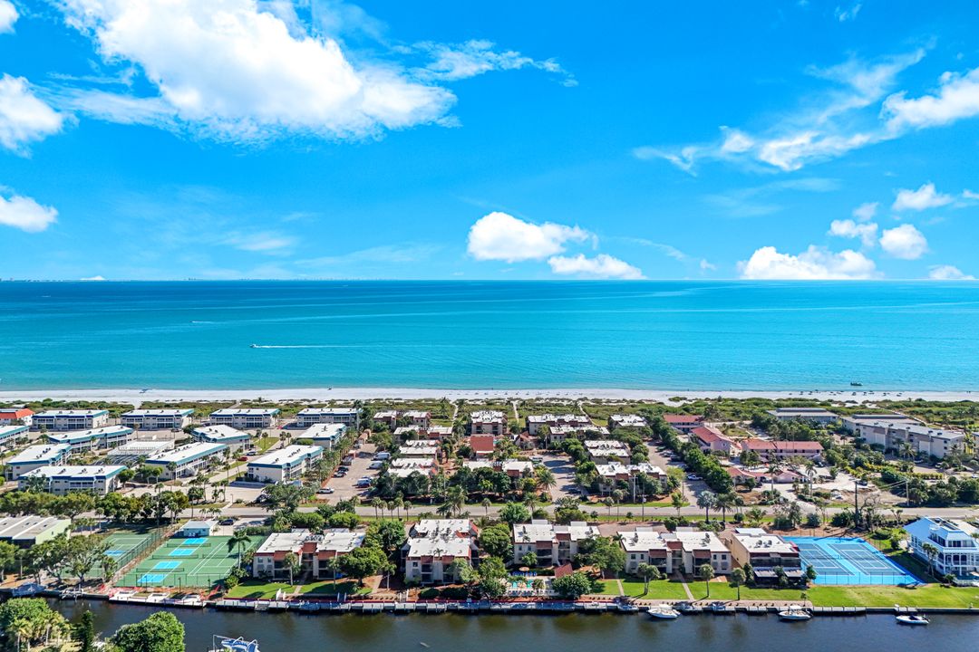 845 E Gulf Dr #422, Sanibel, FL 33957