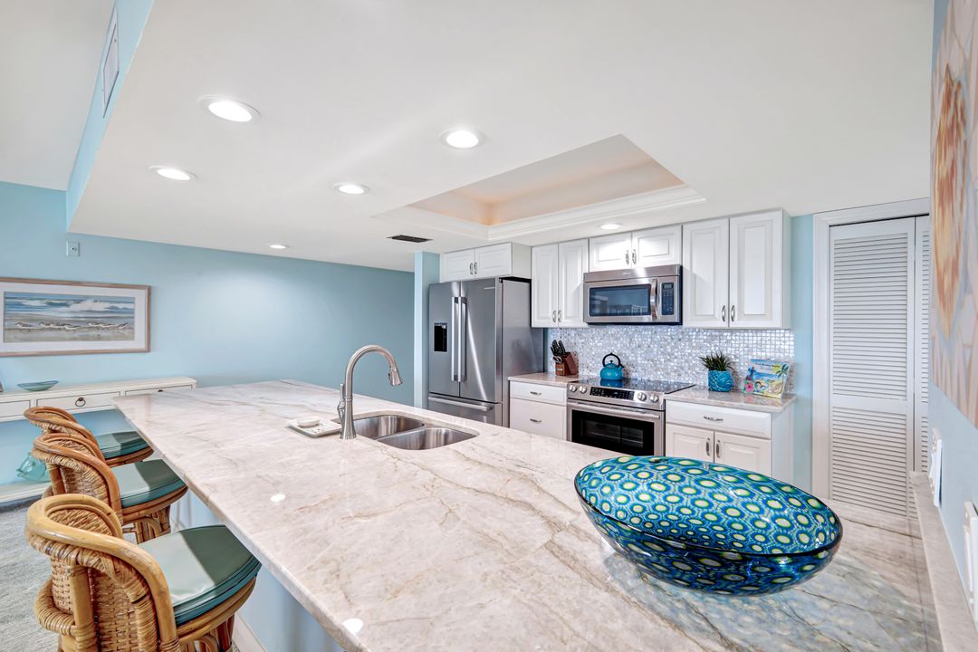 2297 W Gulf Dr #4A, Sanibel, FL 33957