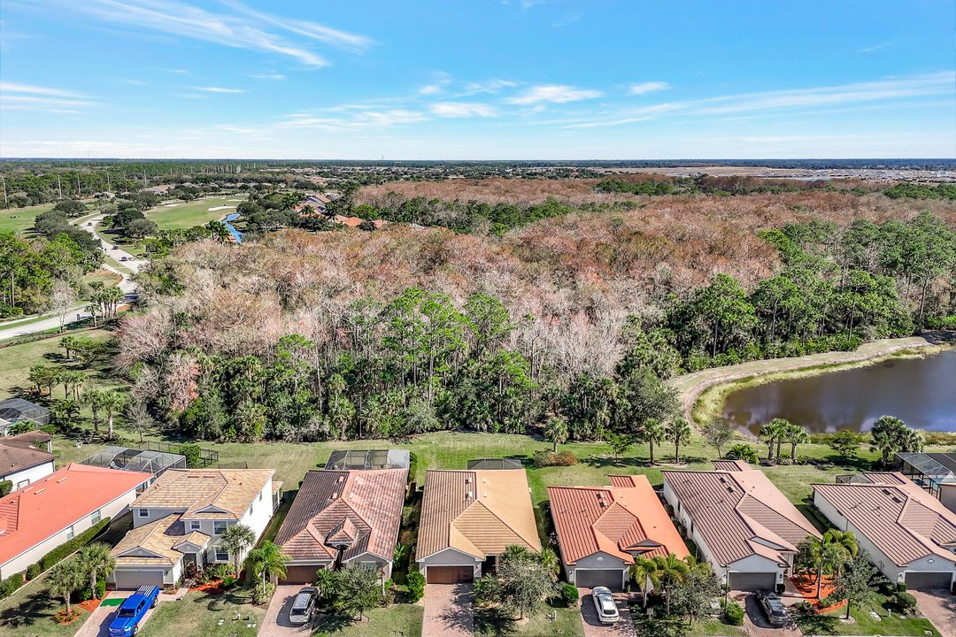 15732 Angelica Dr, Alva, FL 33920