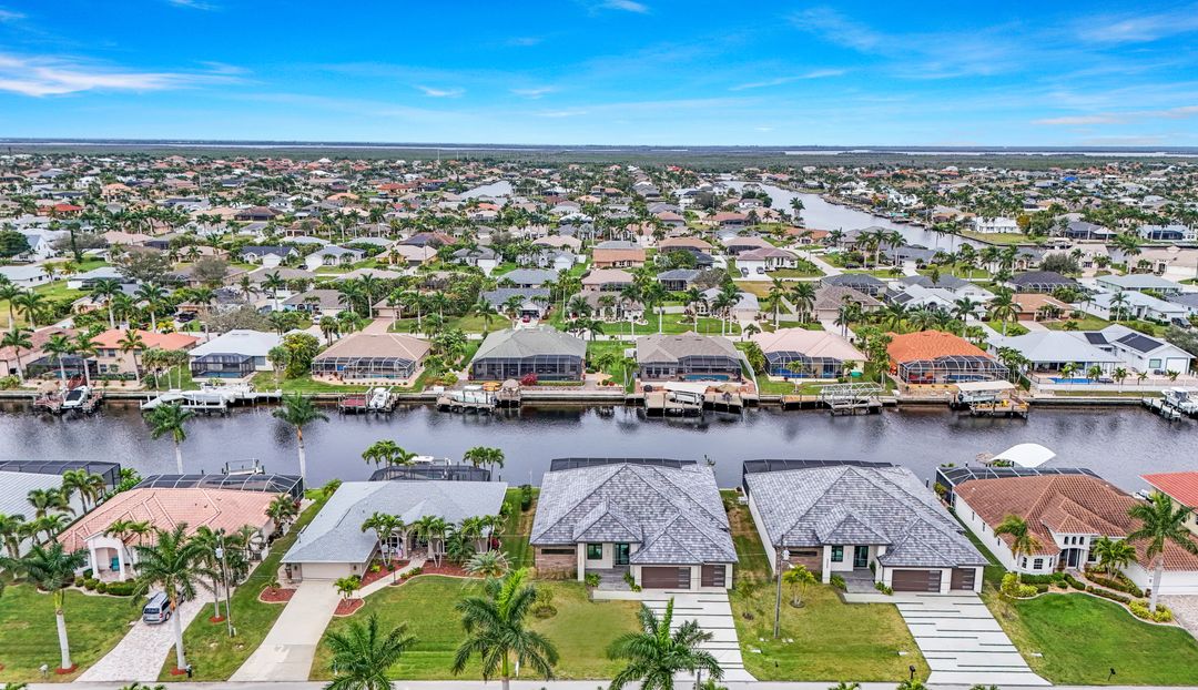 4616 SW 22nd Pl, Cape Coral, FL 33914