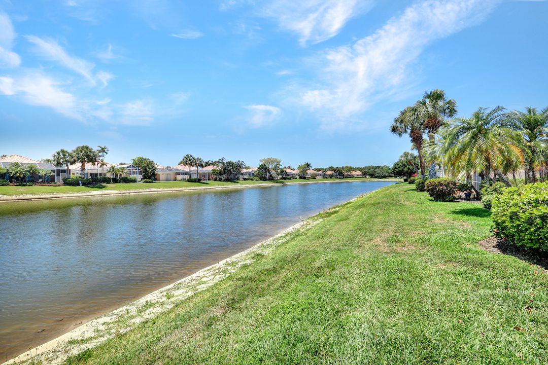 3142 Andorra Ct, Naples, FL 34109