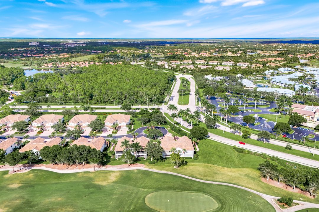 6875 Ascot Dr #102, Naples, FL 34113