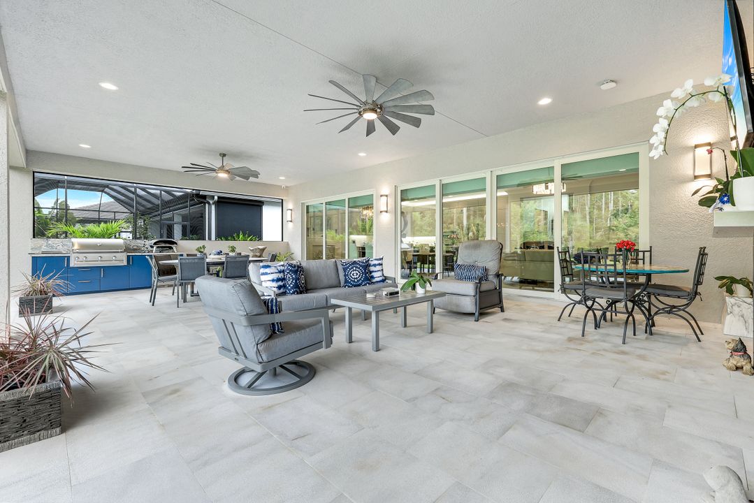 12033 Azalea Wy, Naples, FL 34120