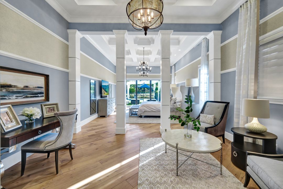 16988 Fairgrove Way, Naples, FL 34110