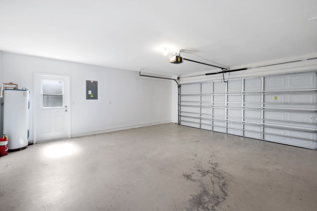 8440 Pennsylvania Blvd, Fort Myers, FL 33967