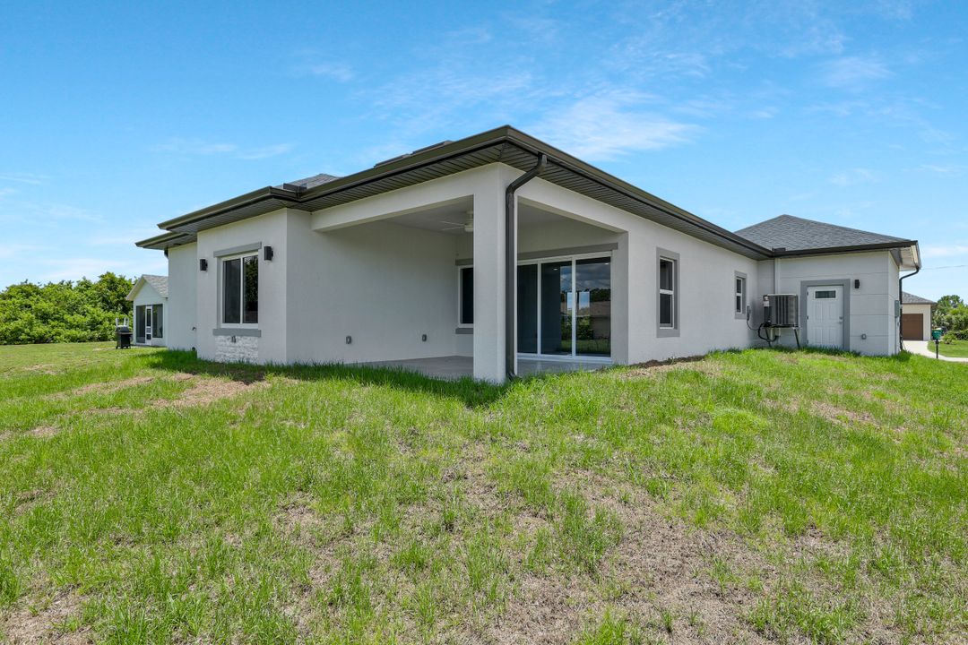 13224 Foresman Blvd, Port Charlotte, FL 33981