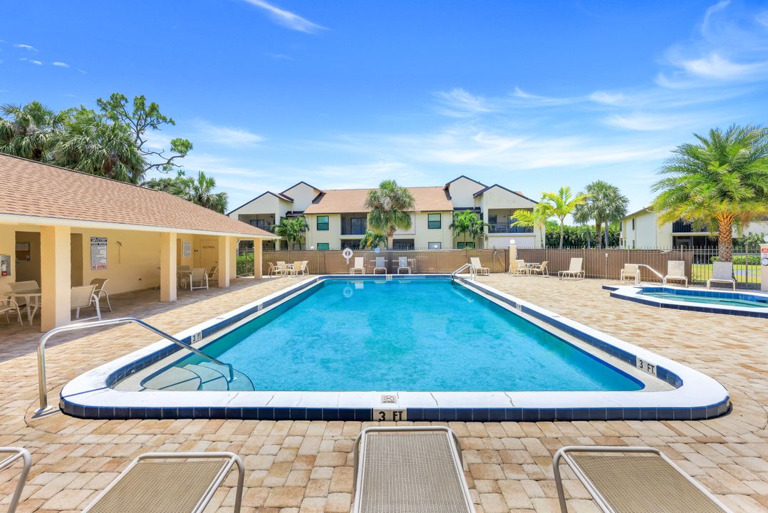 8336 Charter Club Cir #10, Fort Myers, FL 33919