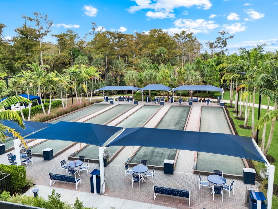 12033 Azalea Wy, Naples, FL 34120