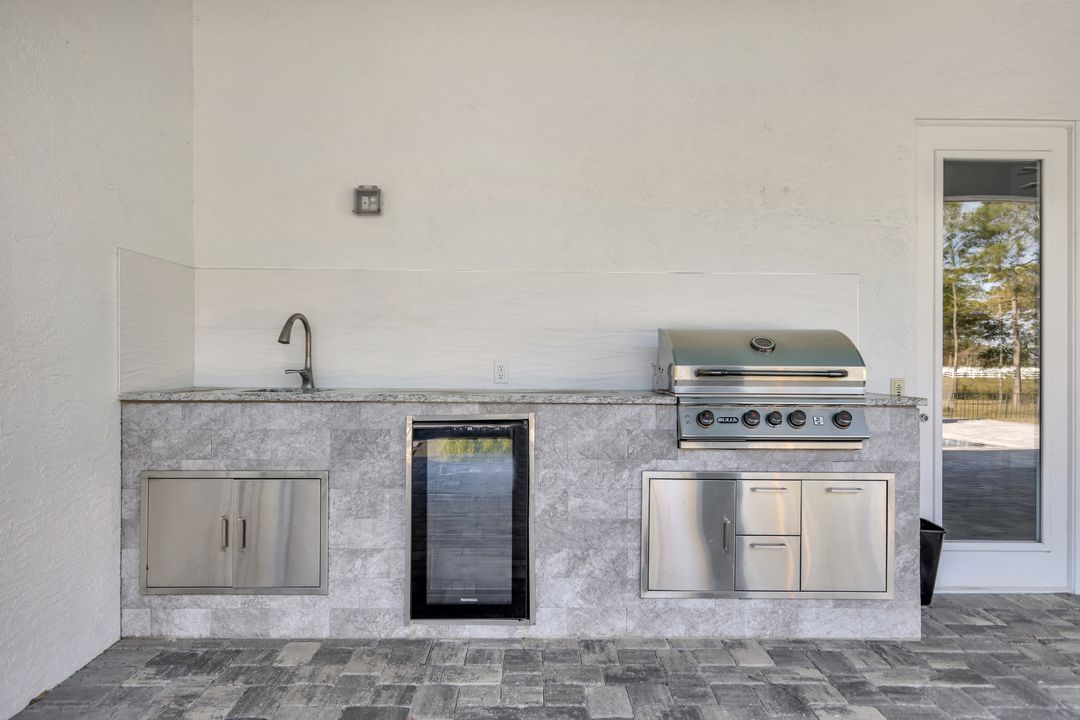 14051 Binghampton Dr, Fort Myers, FL 33905