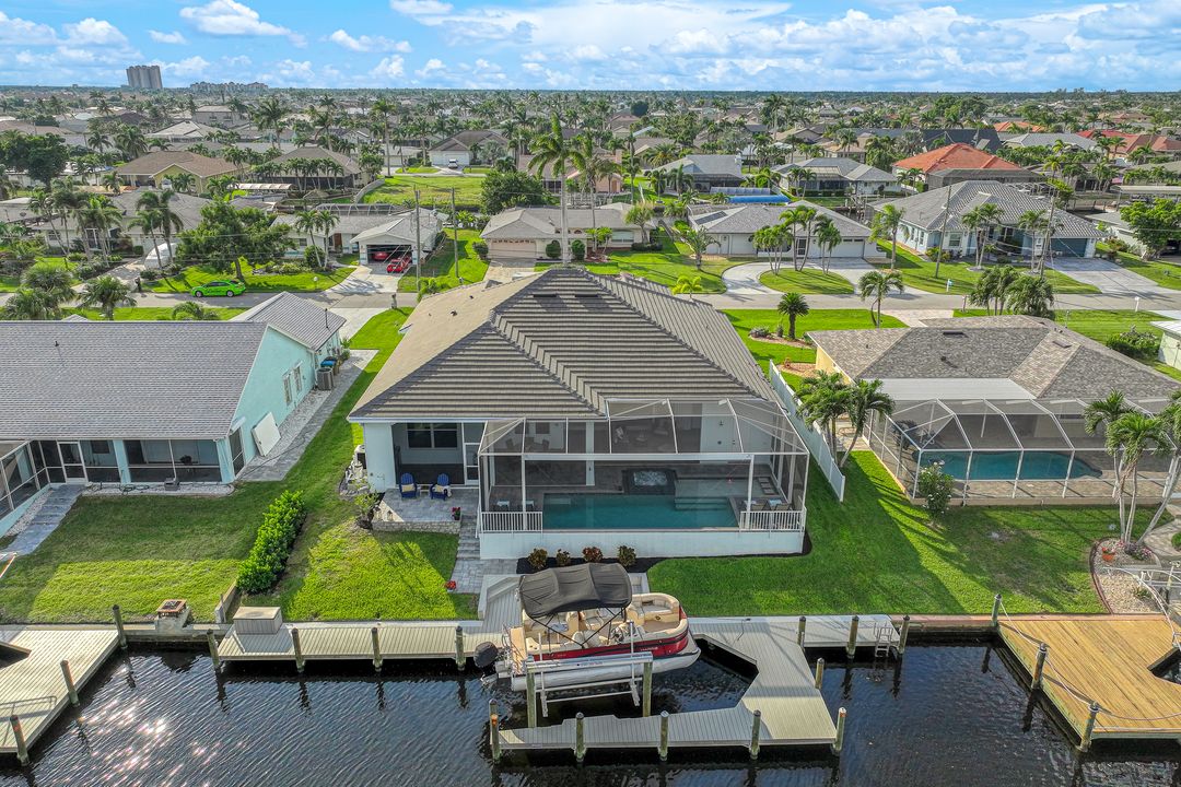 5317 SW 8th Pl, Cape Coral, FL 33914