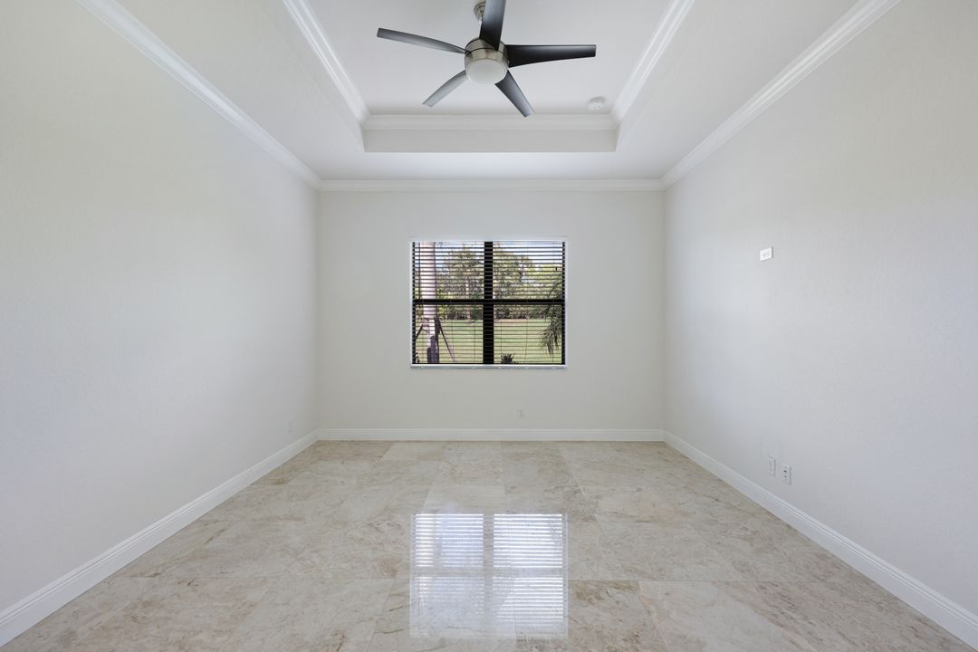 11992 Five Waters Cir, Fort Myers, FL 33913